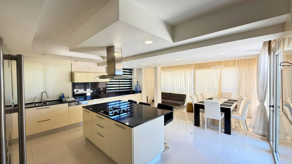 Pieds dans l’eau à Chypre